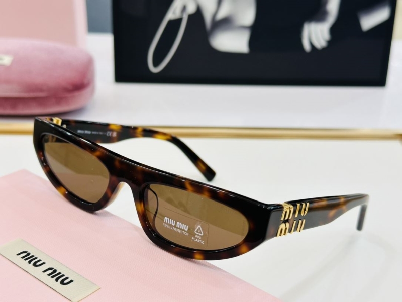 Miu miu Sunglasses